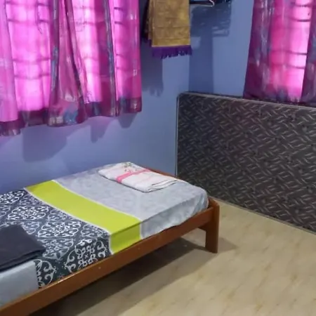 Mufeed Homestay Kampong Wakaf Tengah Exterior photo