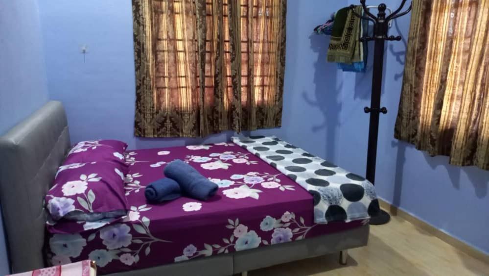 Holiday home Mufeed Kampong Wakaf Tengah